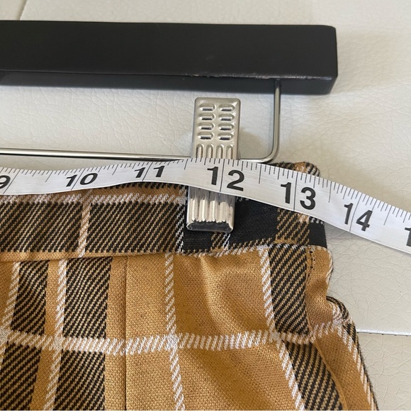 Derek heart women’s Plaid mini skirt fall colors size medium pleated - Picture 6 of 7